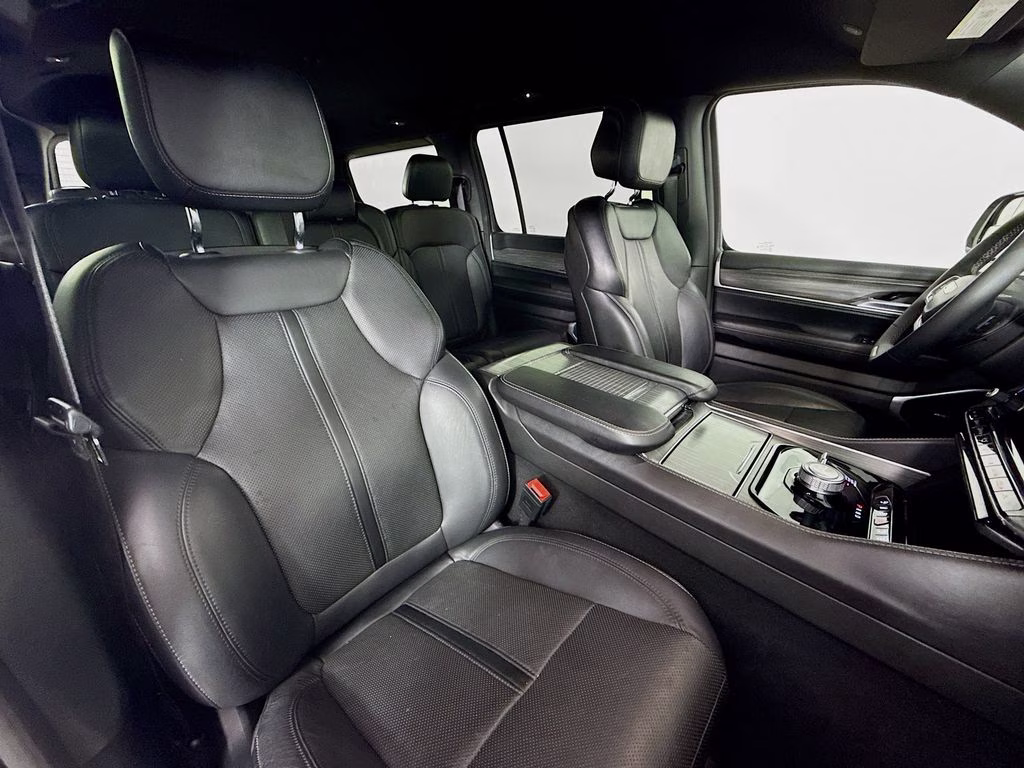 2023 Silver Zynith Jeep Wagoneer Series II 4X4 SUV