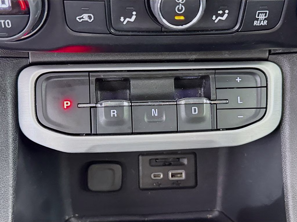 2023 Summit White GMC Acadia SLT AWD SUV