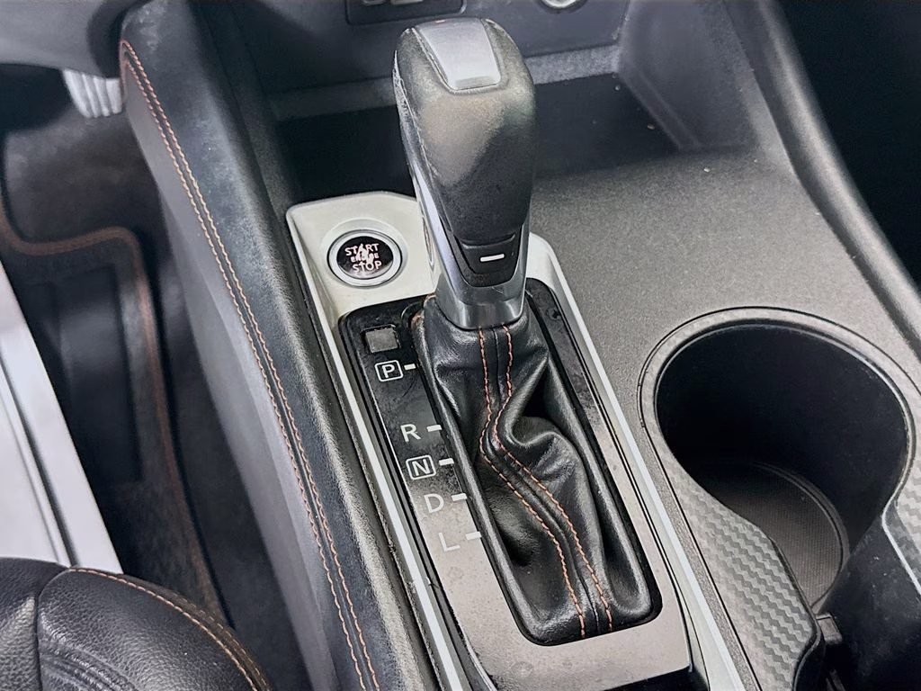 2020 Super Black Clearcoat Nissan Altima 2.5 SR FWD Sedan