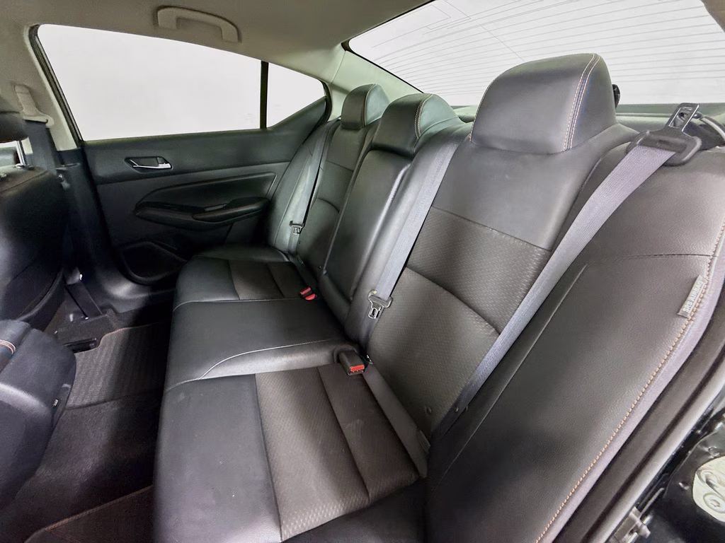 2020 Super Black Clearcoat Nissan Altima 2.5 SR FWD Sedan