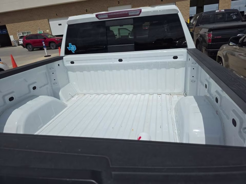 2024 Summit White Chevrolet Silverado 1500 LT RWD Truck