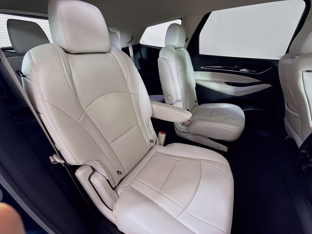 2023 Ebony Twilight Metallic Buick Enclave Essence FWD SUV