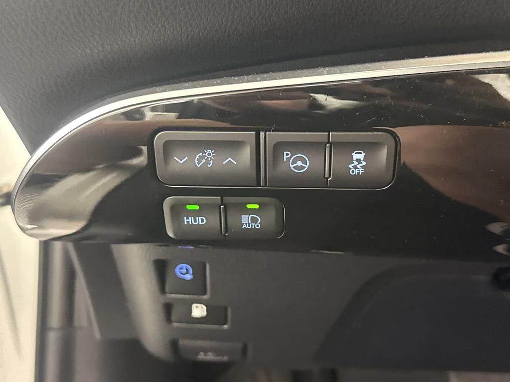 2017 Silver Toyota Prius Prime FWD Hatchback