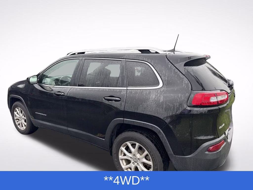 2018 Diamond Black Crystal Pearlcoat Jeep Cherokee Latitude Plus 4X4 SUV