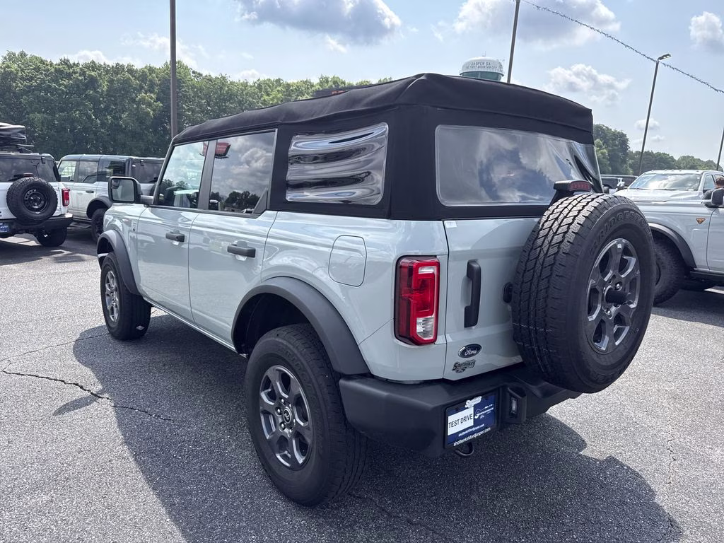 2024 Cactus Gray Ford Bronco Big Bend 4X4 SUV