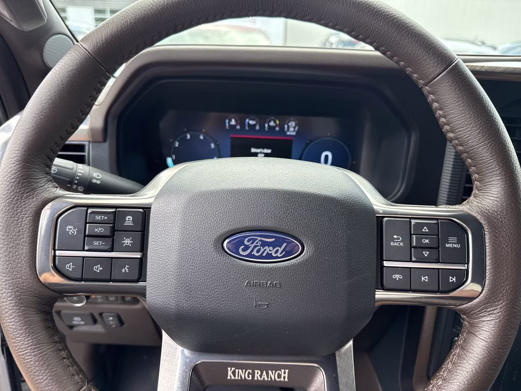 2025 Star White Metallic Tri-Coat Ford F-150 King Ranch 4X4 Truck