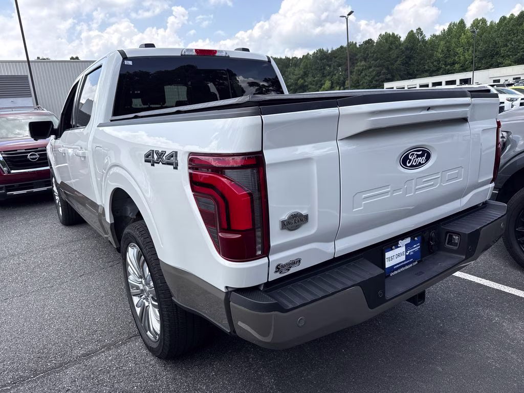 2025 Star White Metallic Tri-Coat Ford F-150 King Ranch 4X4 Truck