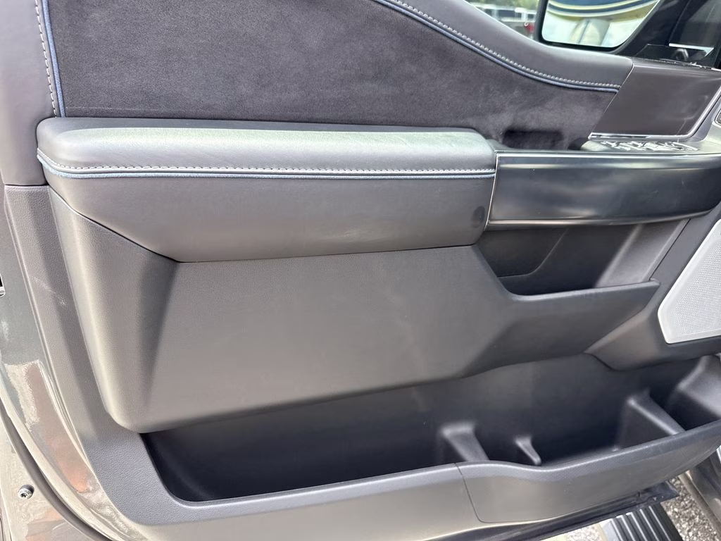2025 Carbonized Gray Metallic Ford F-150 Platinum 4X4 Truck