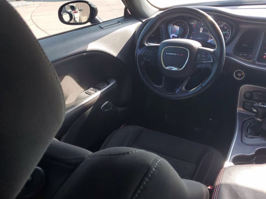 2018 Pitch Black Clearcoat Dodge Challenger SXT RWD Coupe