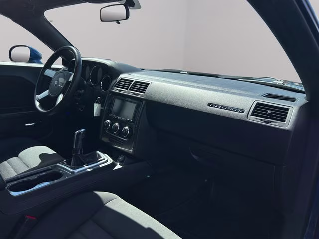 2009 Deep Water Blue Pearlcoat Dodge Challenger R/T RWD Coupe