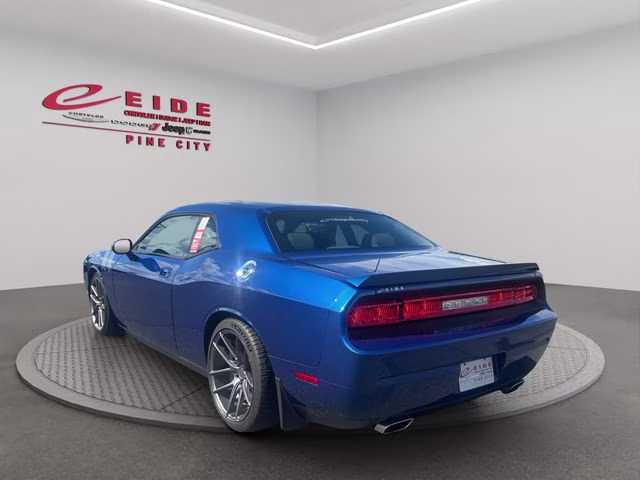 2009 Deep Water Blue Pearlcoat Dodge Challenger R/T RWD Coupe