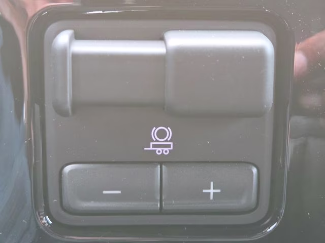 2026 Sterling Gray Metallic Chevrolet Silverado 1500 LT 4X4 Truck