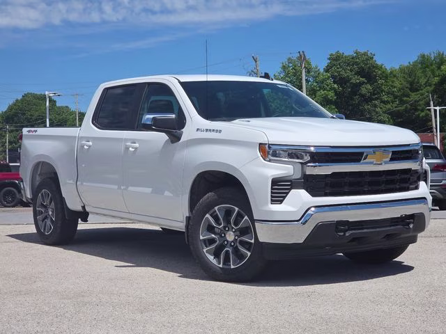 2026 Summit White Chevrolet Silverado 1500 LT 4X4 Truck