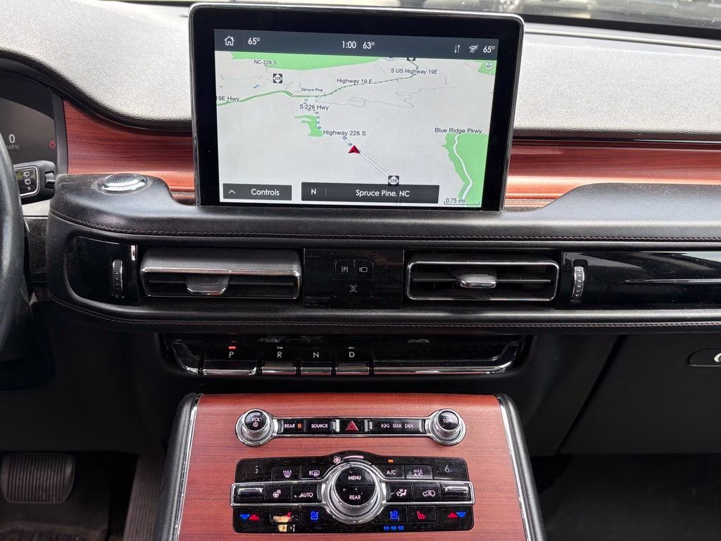 2020 Black Metallic Lincoln Aviator Reserve AWD SUV