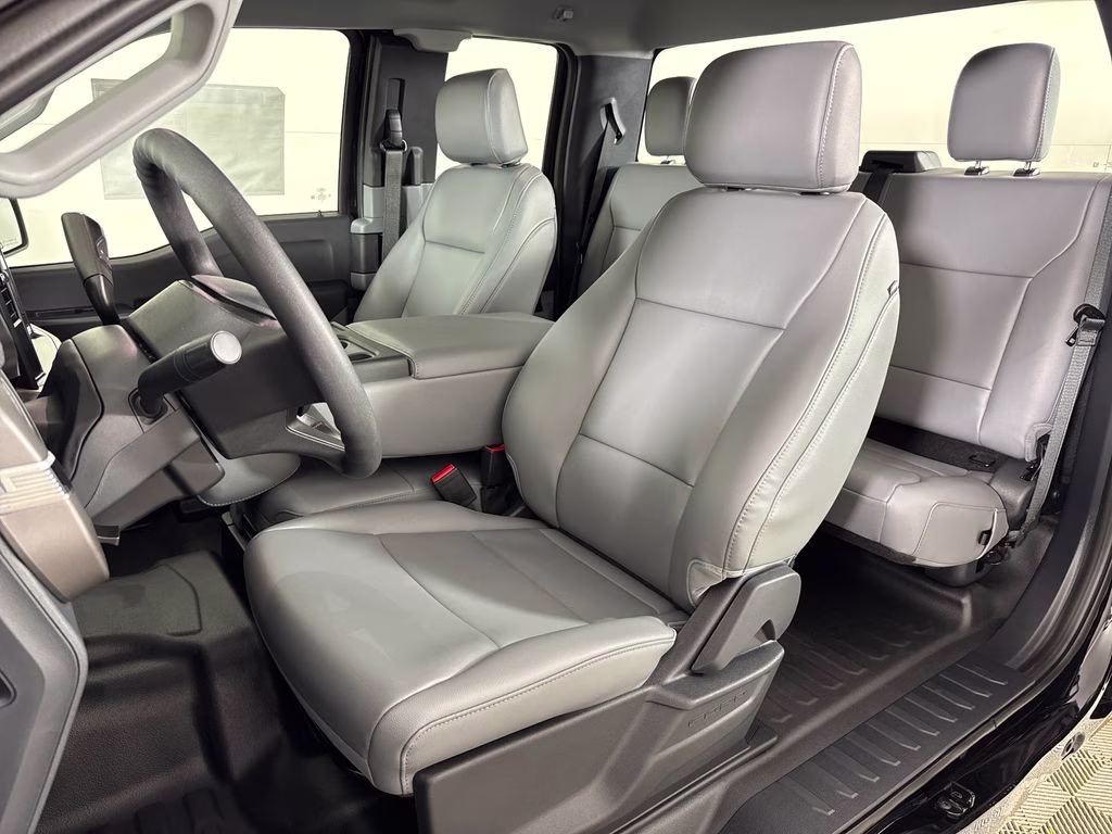 2026 Agate Black Metallic Ford F-150 XL RWD Truck