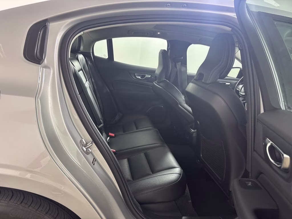 2025 Volvo S60 B5 Core AWD Sedan