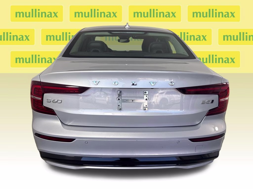 2025 Volvo S60 B5 Core AWD Sedan