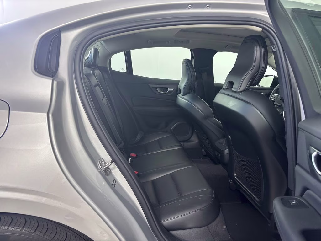 2025 Volvo S60 B5 Core AWD Sedan