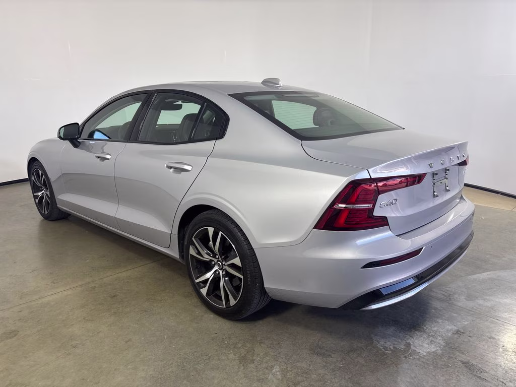 2025 Volvo S60 B5 Core AWD Sedan