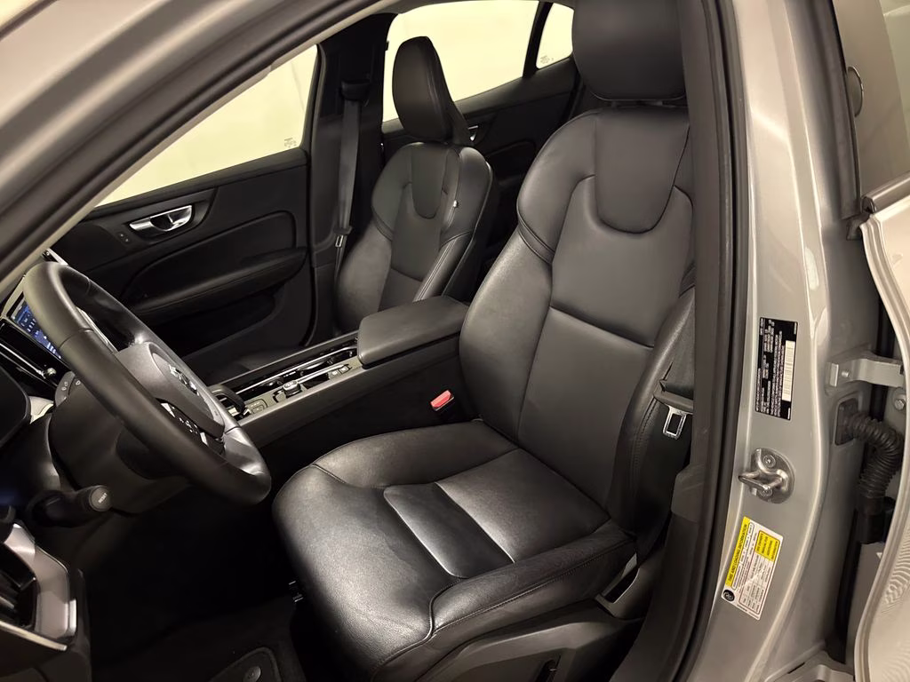 2025 Silver Dawn Metallic Volvo S60 B5 Core AWD Sedan