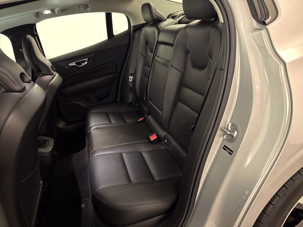2025 Silver Dawn Metallic Volvo S60 B5 Core AWD Sedan