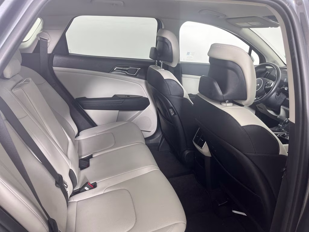 2025 Gravity Gray Kia Sportage EX FWD SUV