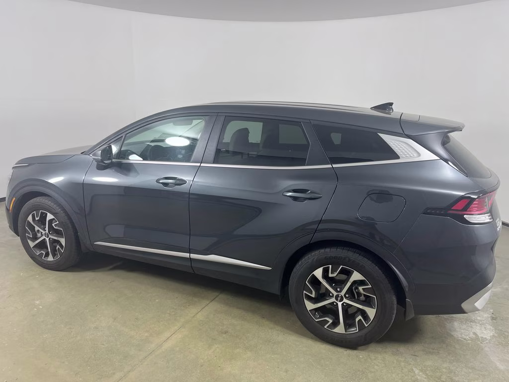 2025 Gravity Gray Kia Sportage EX FWD SUV