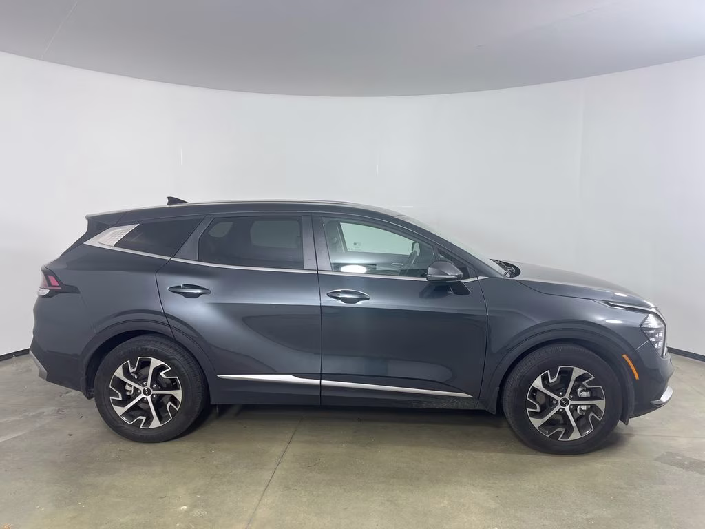 2025 Gravity Gray Kia Sportage EX FWD SUV