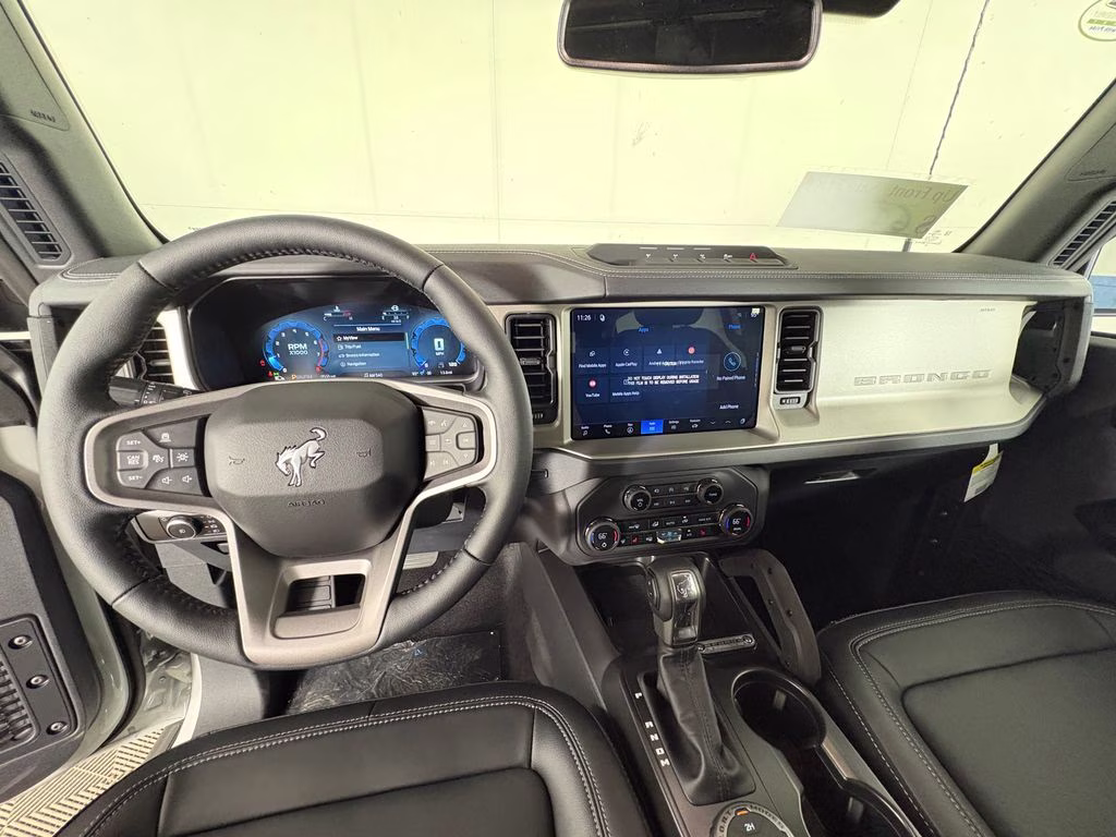 2026 Avalanche Ford Bronco Outer Banks 4X4 SUV