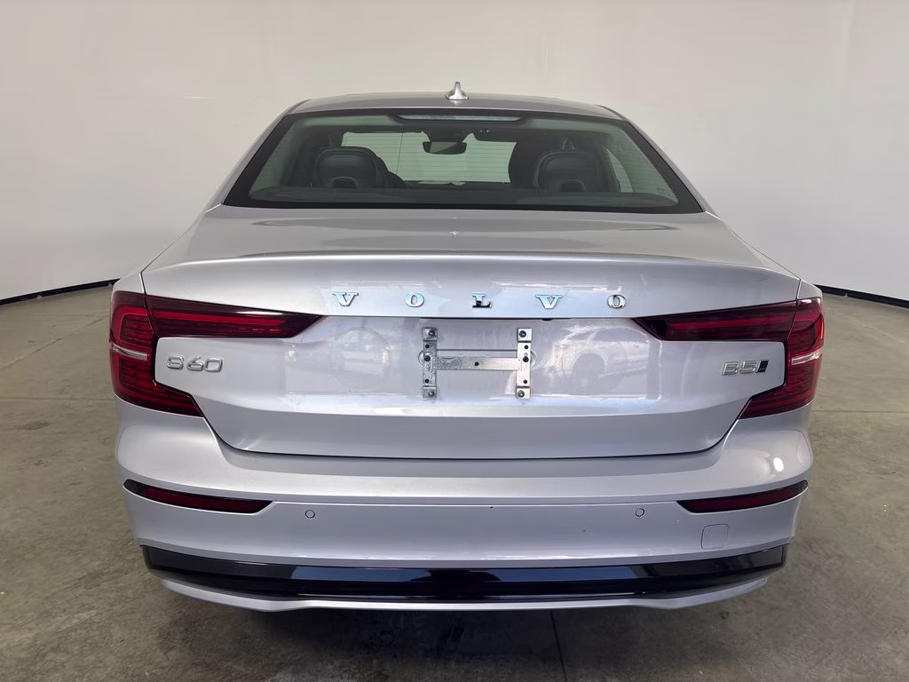 2025 Volvo S60 B5 Core AWD Sedan
