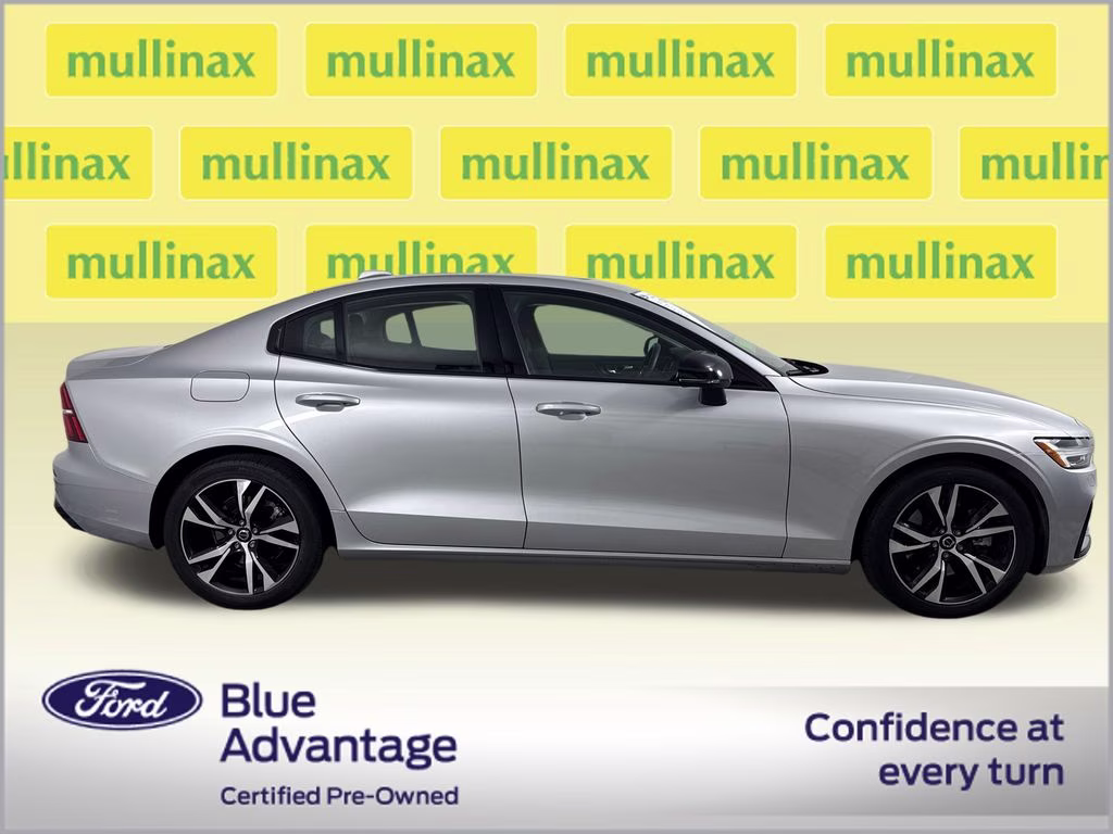 2025 Silver Dawn Metallic Volvo S60 B5 Core AWD Sedan