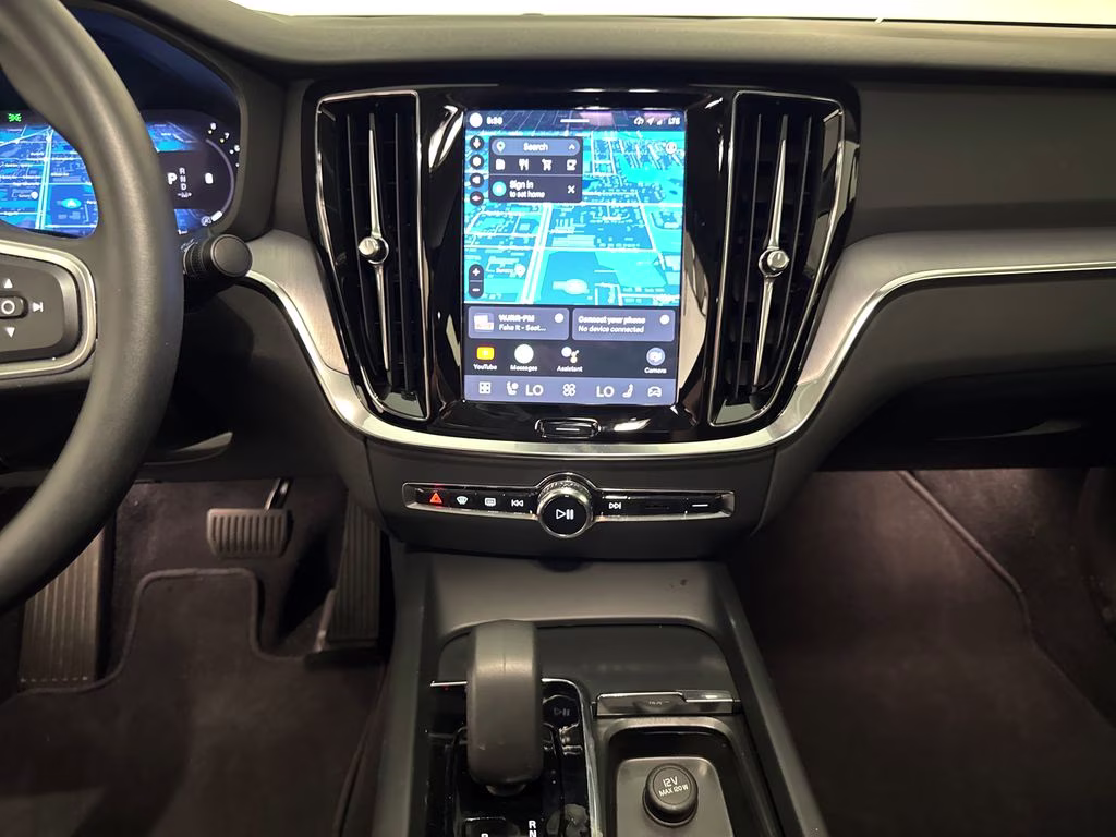 2025 Silver Dawn Metallic Volvo S60 B5 Core AWD Sedan