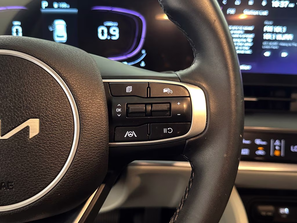 2025 Gravity Gray Kia Sportage EX FWD SUV