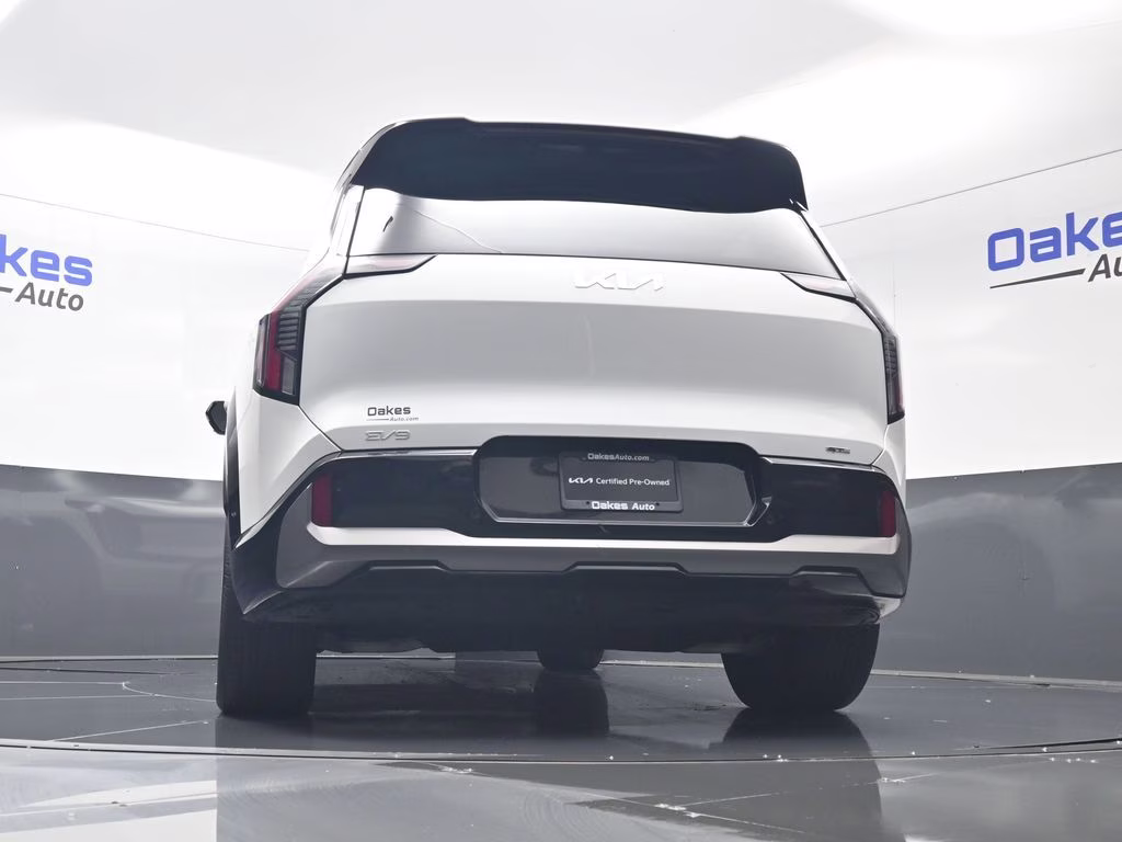 2024 Snow White Pearl Kia EV9 GT-Line AWD SUV