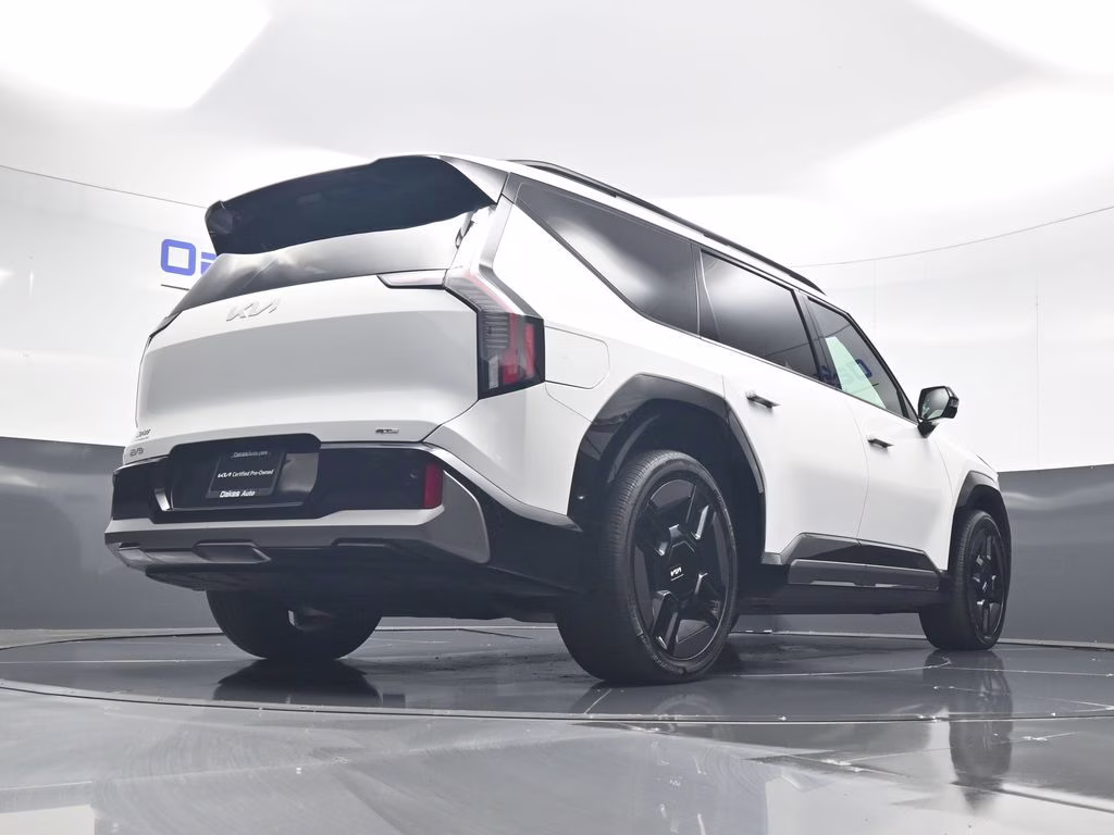 2024 Snow White Pearl Kia EV9 GT-Line AWD SUV