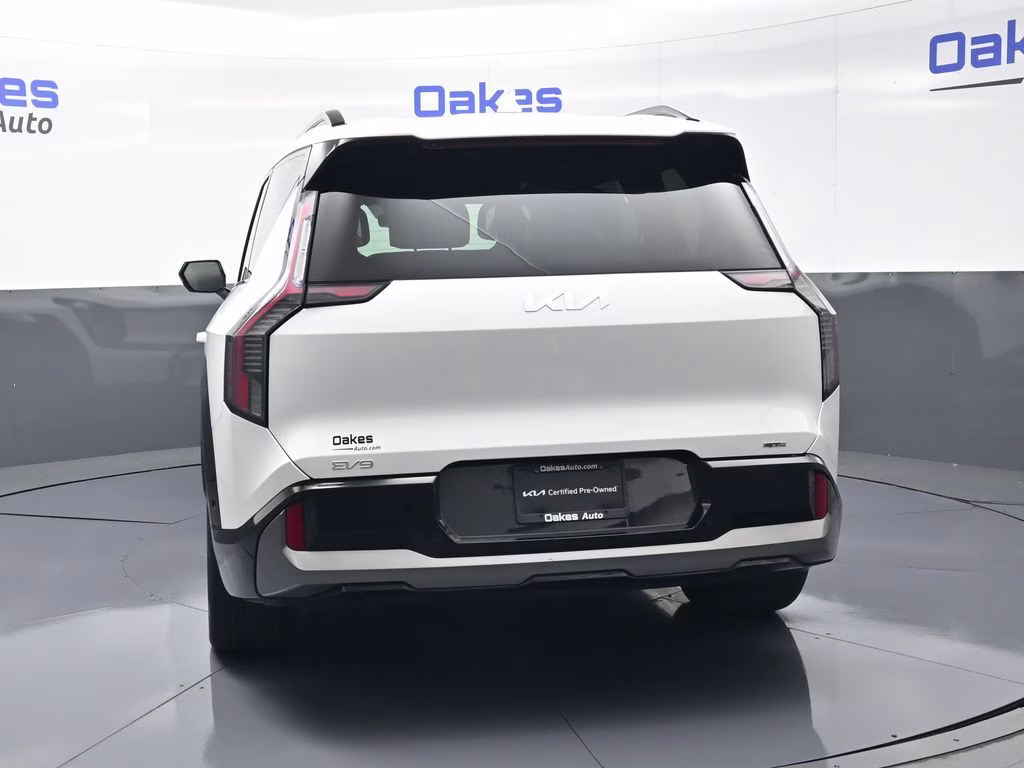 2024 Snow White Pearl Kia EV9 GT-Line AWD SUV