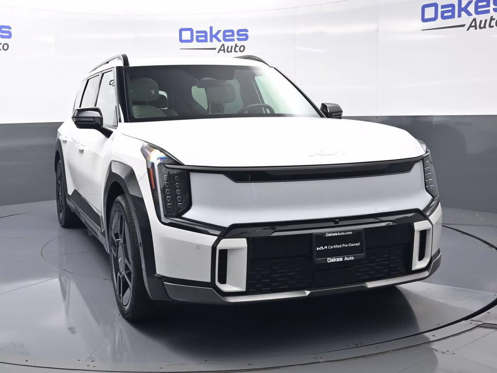 2024 Snow White Pearl Kia EV9 GT-Line AWD SUV