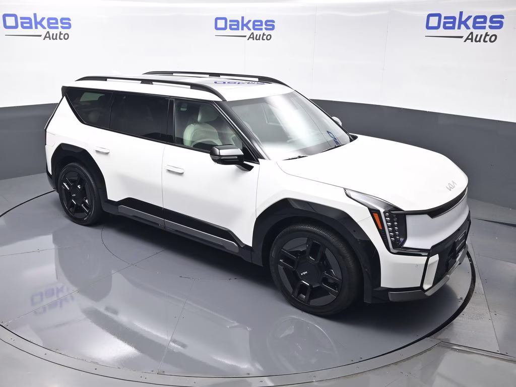 2024 Snow White Pearl Kia EV9 GT-Line AWD SUV