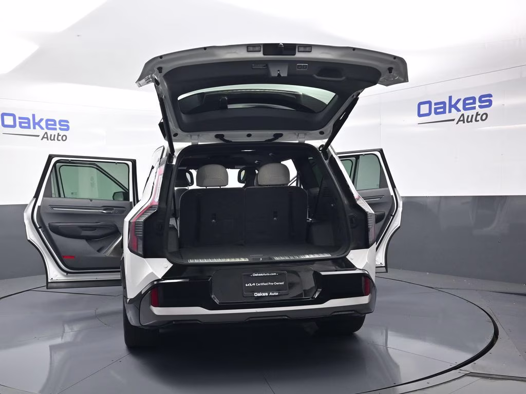 2024 Snow White Pearl Kia EV9 GT-Line AWD SUV