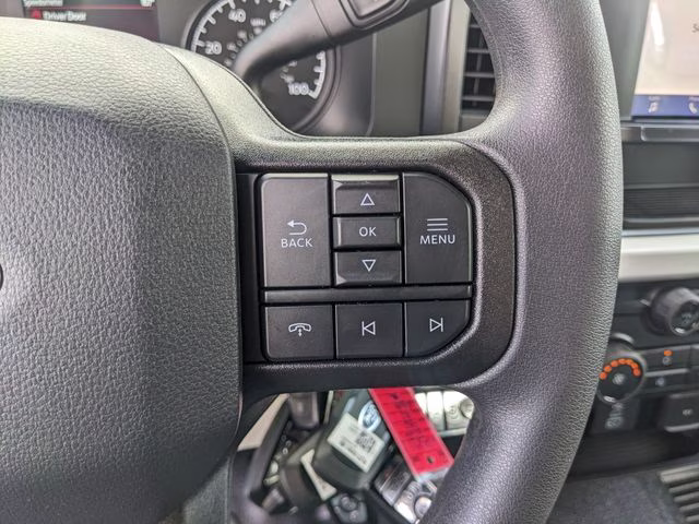 2026 Oxford White Ford Super Duty F-250 SRW XL 4X4 Truck
