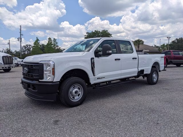 2026 Oxford White Ford Super Duty F-250 SRW XL 4X4 Truck