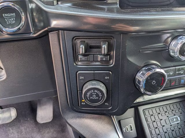 2026 Agate Black Metallic Ford F-150 Platinum 4X4 Truck
