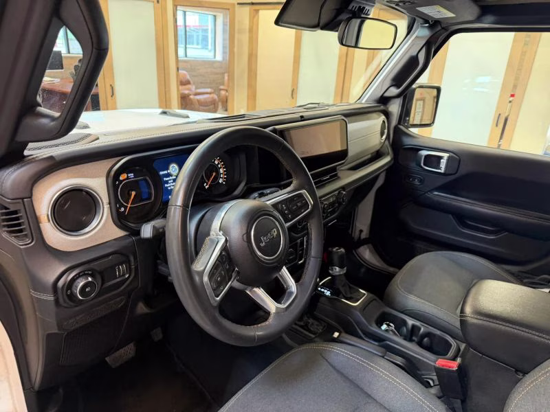 2024 Jeep Wrangler 4 Door Sahara Sport Utility 4D 4X4