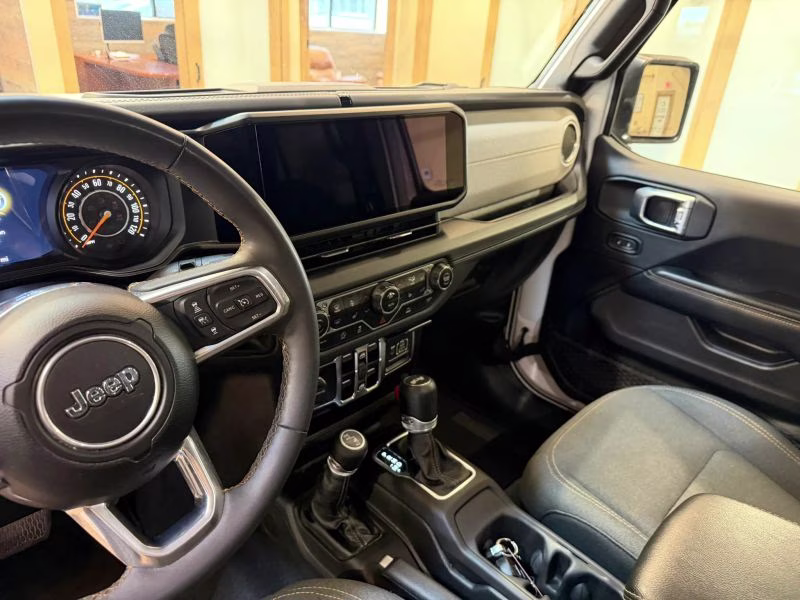 2024 Jeep Wrangler 4 Door Sahara Sport Utility 4D 4X4