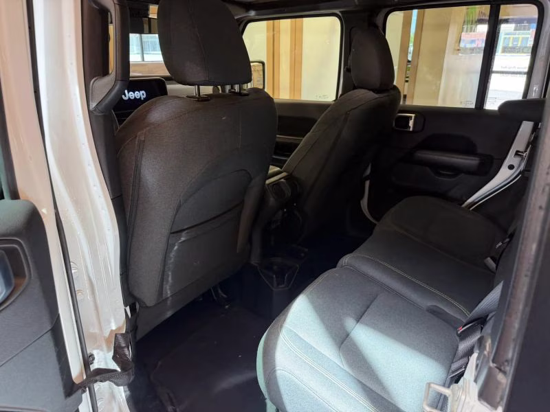2024 Jeep Wrangler 4 Door Sahara Sport Utility 4D 4X4