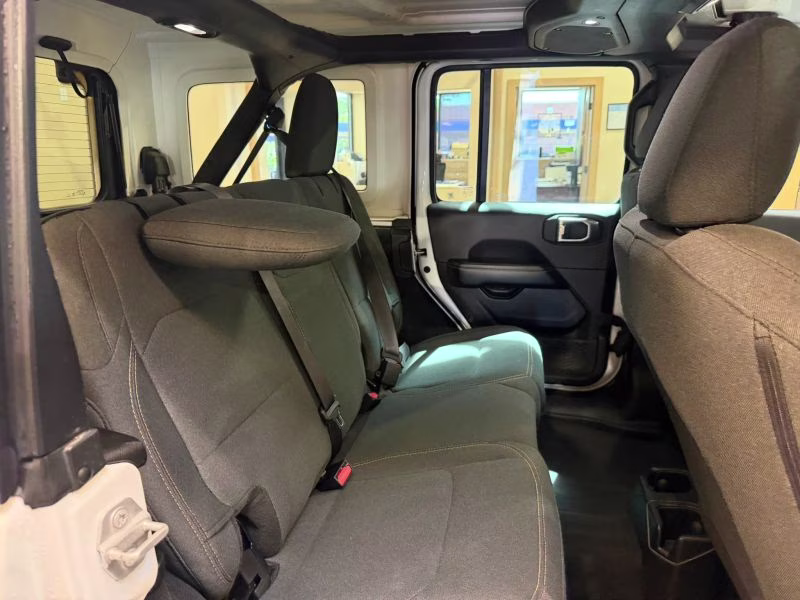 2024 Jeep Wrangler 4 Door Sahara Sport Utility 4D 4X4