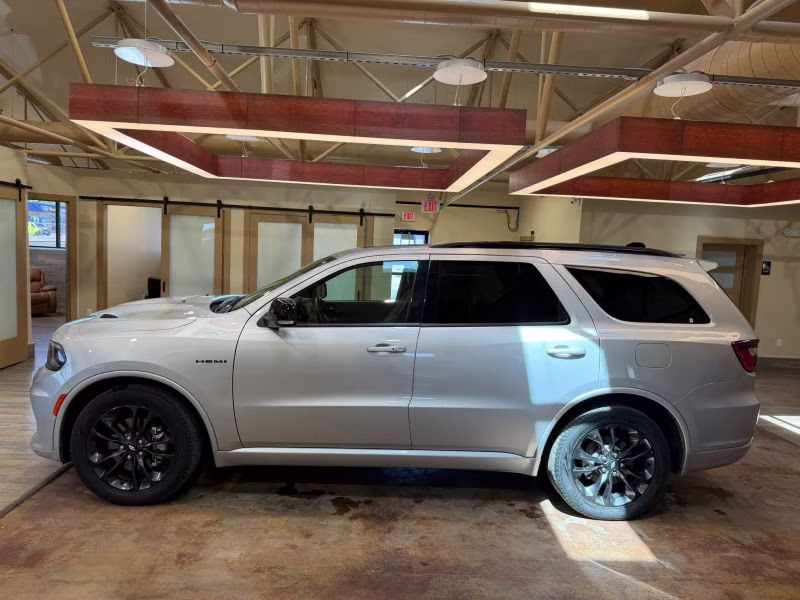 2025 Dodge Durango R/T Sport Utility 4D AWD
