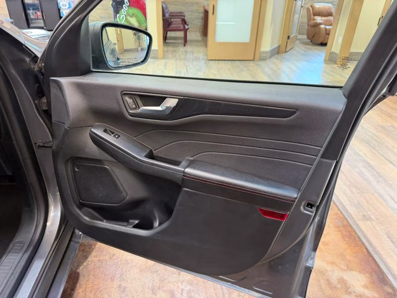 2023 Ford Escape ST-Line Sport Utility 4D AWD
