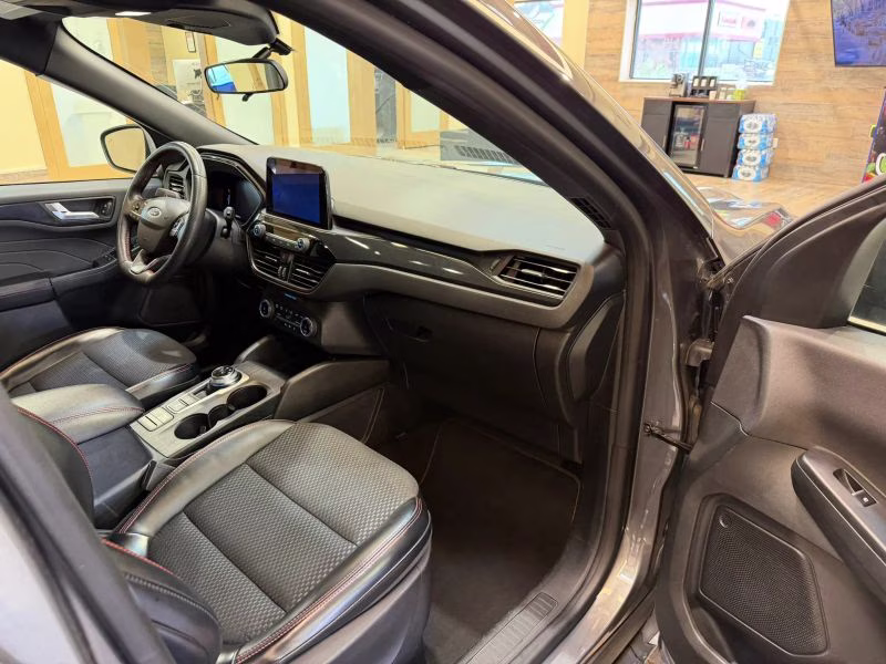 2023 Ford Escape ST-Line Sport Utility 4D AWD
