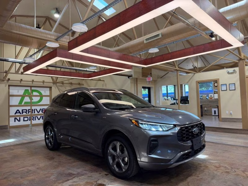 2023 Ford Escape ST-Line Sport Utility 4D AWD